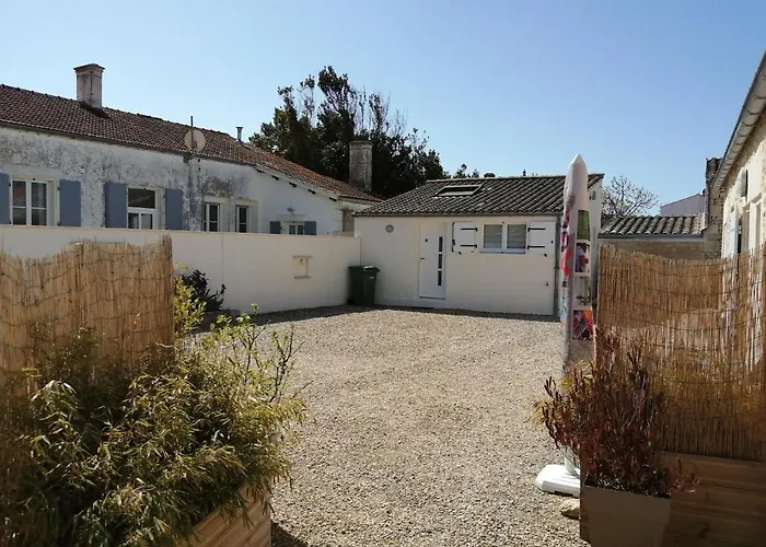 La Flottille, Casa de Férias